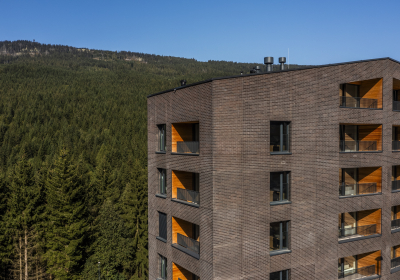 Kolaudujeme a v prosinci předáváme apartmány prvním majitelům!